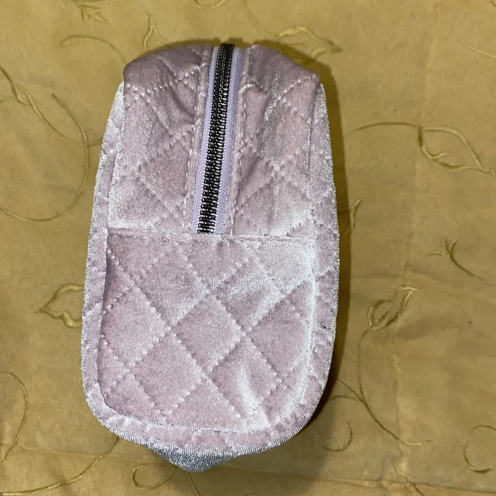 💜NWT Bienali Purple Velvet Bag
